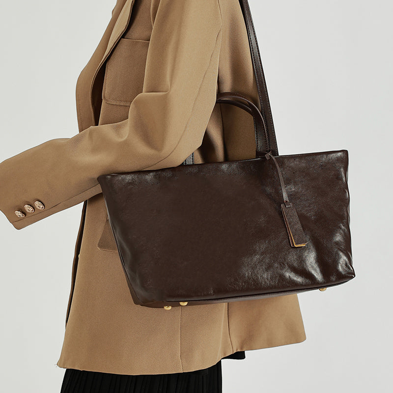 Structured Leather Handbag - Flora