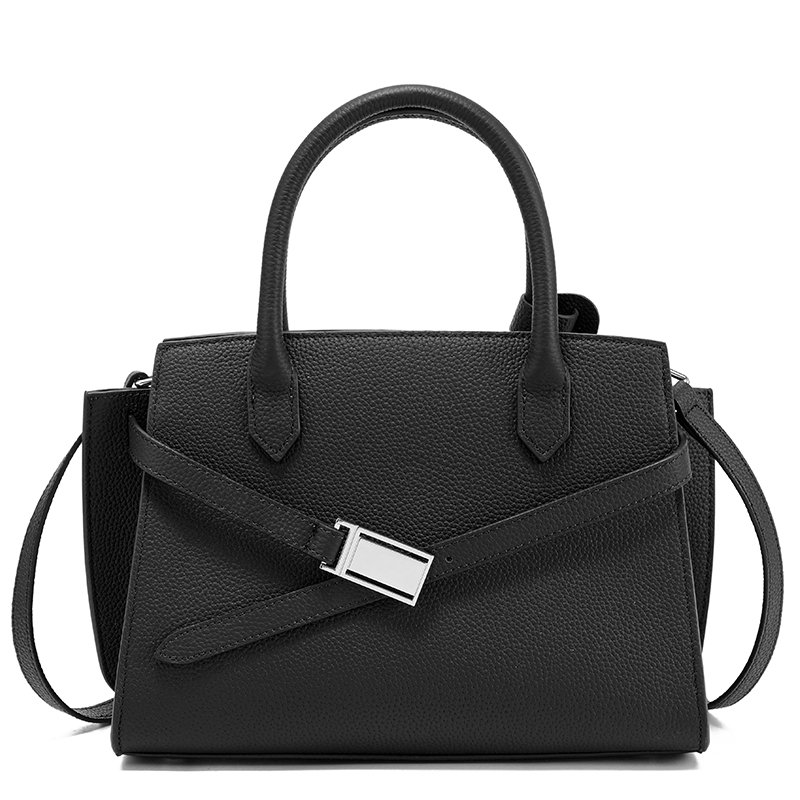 luxury handbag from the Donna Puo brand in black color