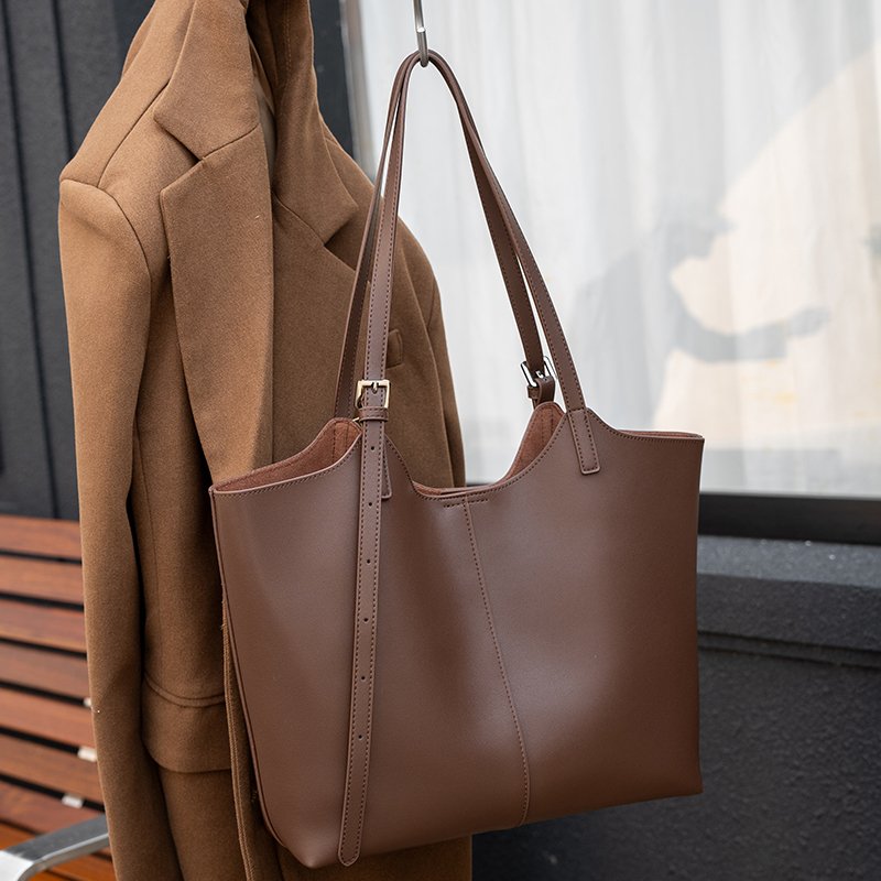 leather tote in brown variation