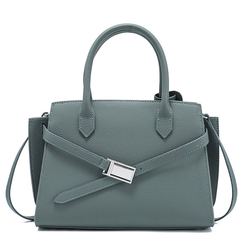 luxury handbag from the Donna Puo brand in green color