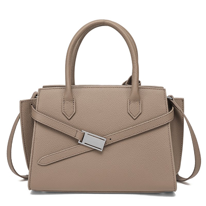 luxury handbag from the Donna Puo brand in beige color