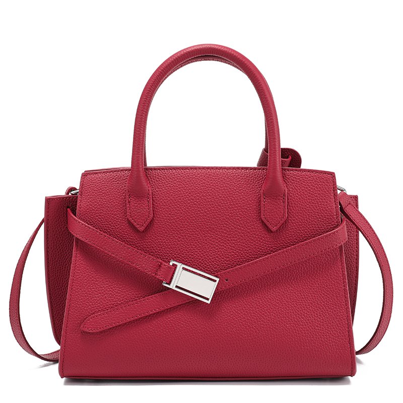 luxury handbag from the Donna Puo brand in red color