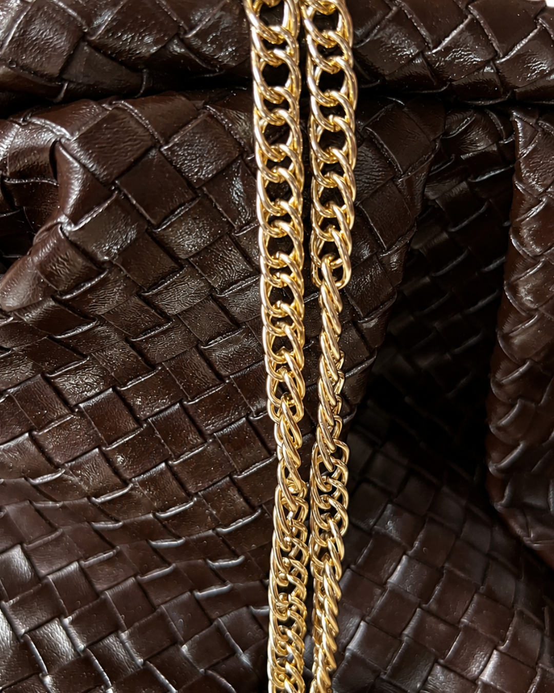 Anastasia Woven Shoulder Bag - Image 6